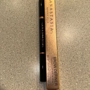 Anastasia of Beverly Hills- Brow Definer - Ebony